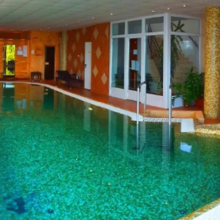 מלון דירות Fonix Club & Wellness Hévíz